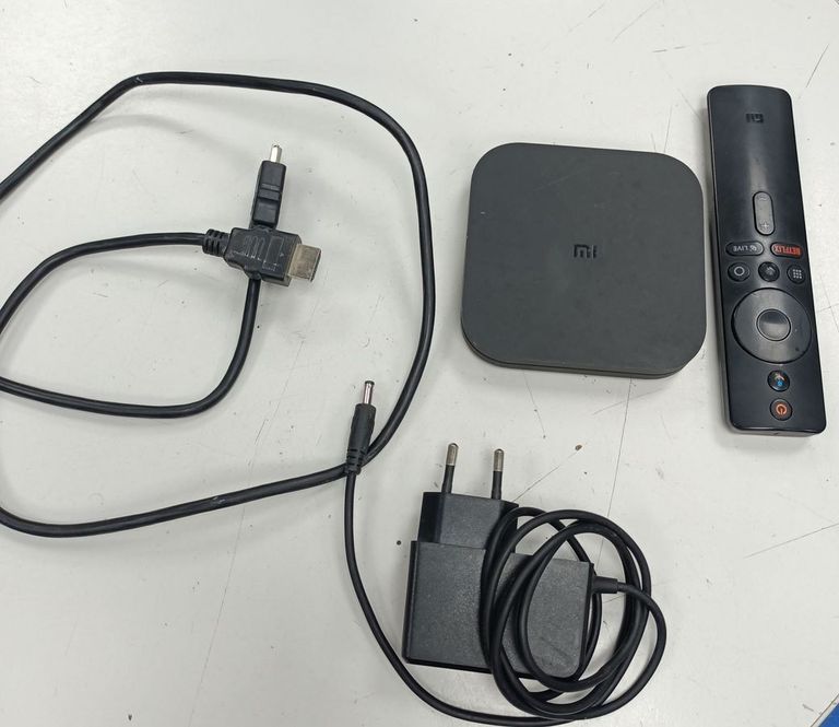 Оголошення Xiaomi Mi TV Box S (MDZ-22-AB) Б/У