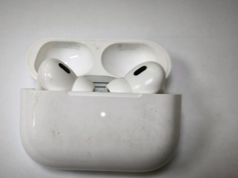 Apple airpods pro 2nd generation with magsafe charging case usb-c Код:01-200795684. Зображення 7