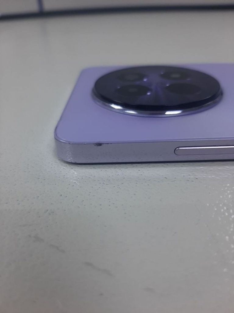 Realme 12 5g 8/256gb Код:01-200801904. Изображение 7