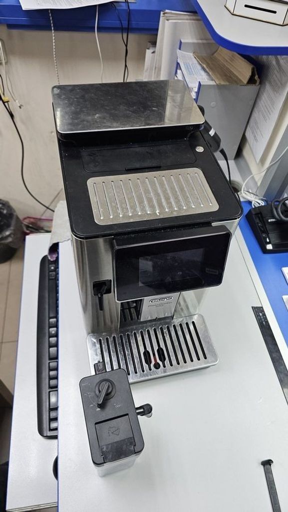 Объявление Delonghi PrimaDonna Soul ECAM 610.74.MB Б/У