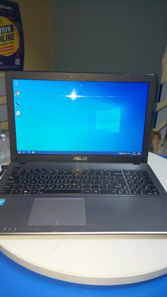 Купить Asus 15/celeron 1007u ddr3/4gb ddr3/hdd 500 gb/ssd *відсутній/*інтегрована Б/У
