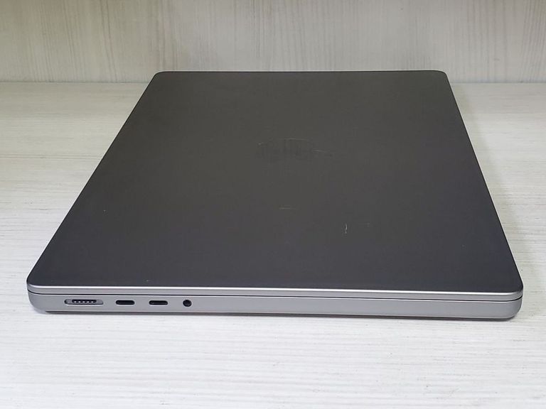 Apple macbook pro 14 / a2918 / apple m3/ ram 8gb/ ssd 512gb/ 10 core gpu Код:01-200808996. Изображение 11