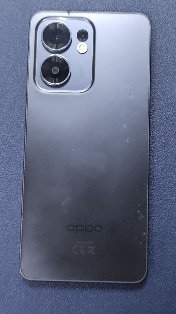 Объявление Oppo reno13 f 5g 8/256gb Б/У