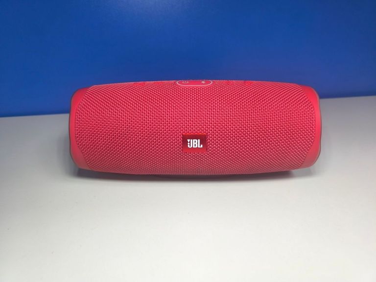Купити Jbl charge 4 Б/У