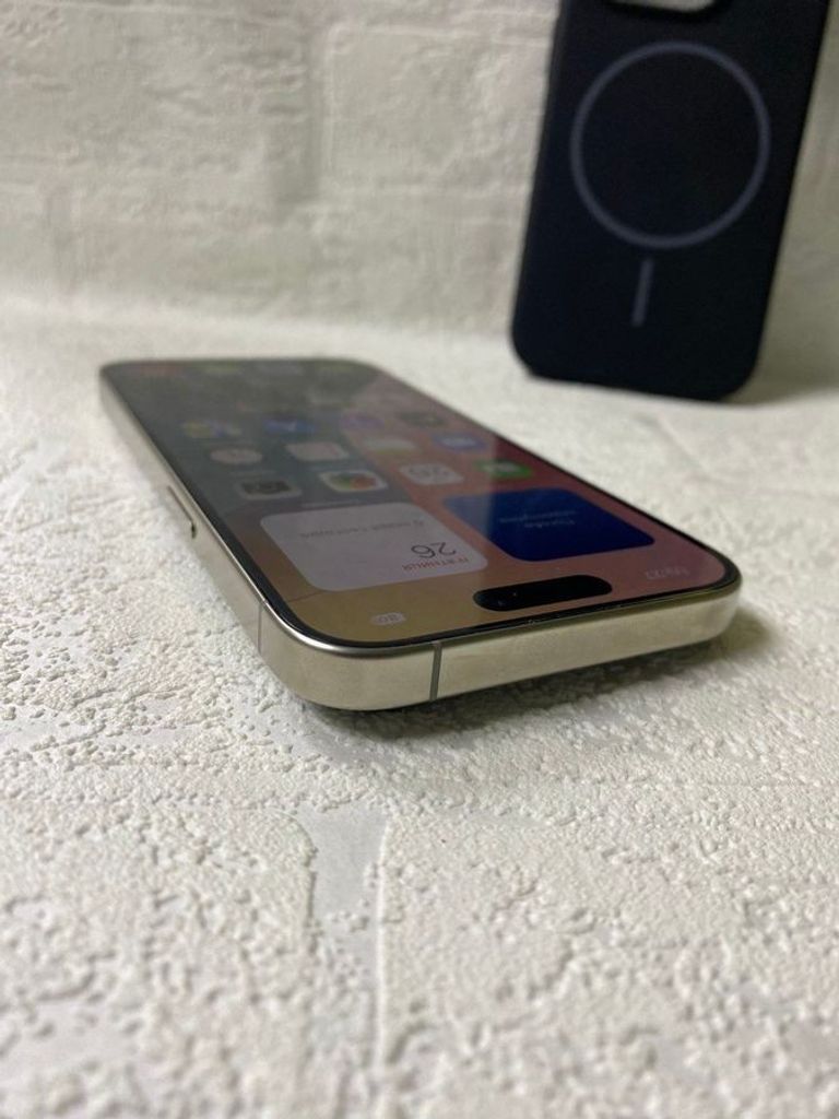Apple iphone 15 pro 128gb Код:01-200826175. Зображення 9