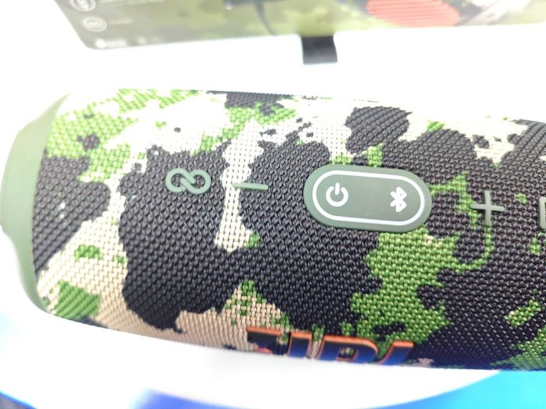 Дешиво Jbl charge 5 с ломбарда