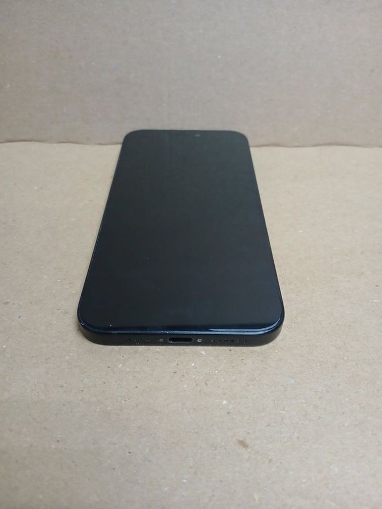 Купити Apple iphone 15 plus 128gb esim Б/У