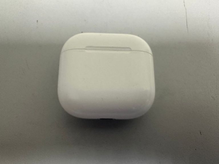 Оголошення Apple airpods 4 Б/У