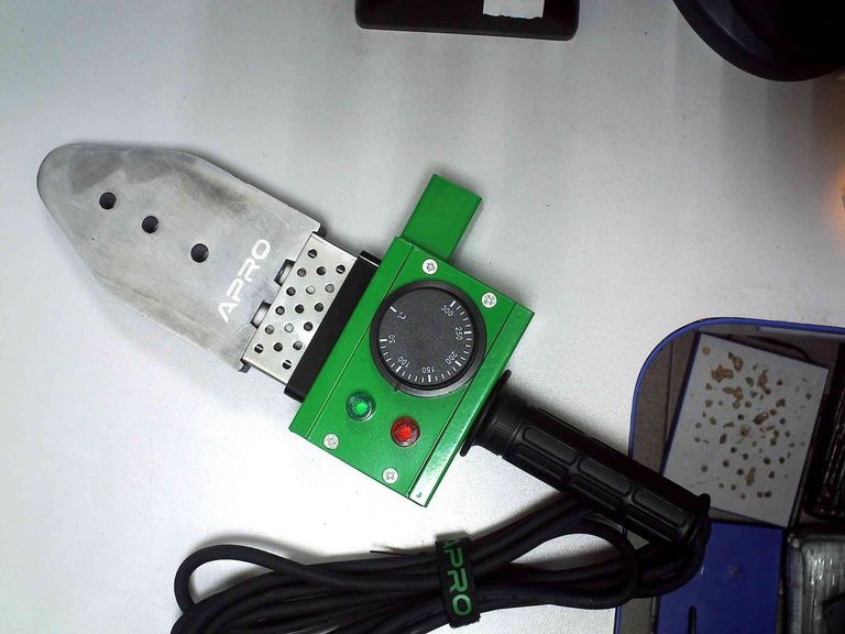 Дешево Apro p-8 з ломбарду