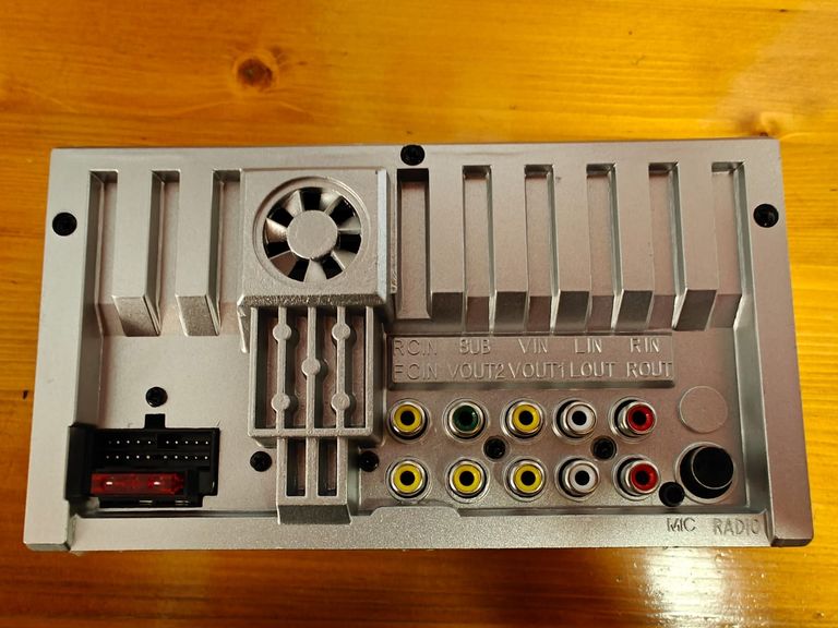 Оголошення Radio android auto/carplay Б/У