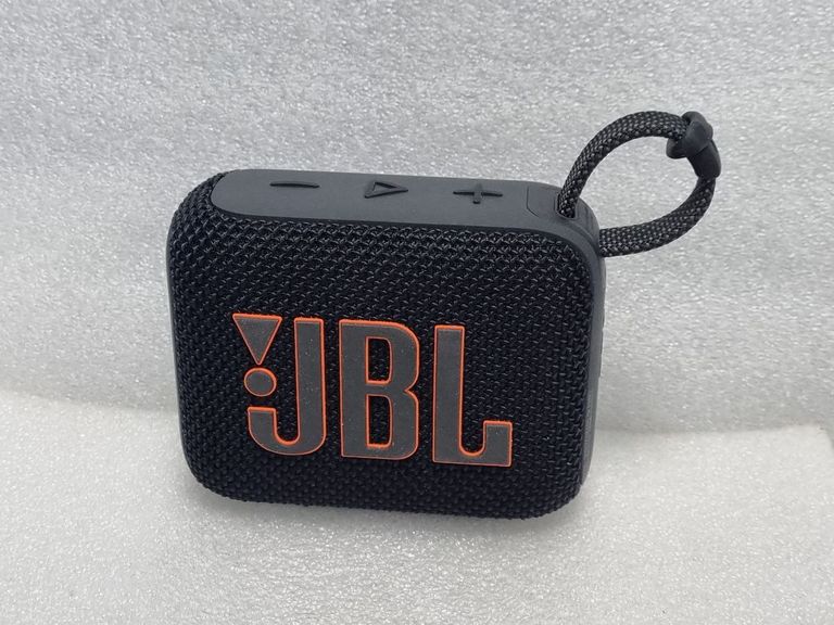 Купити Jbl go 4 Б/У