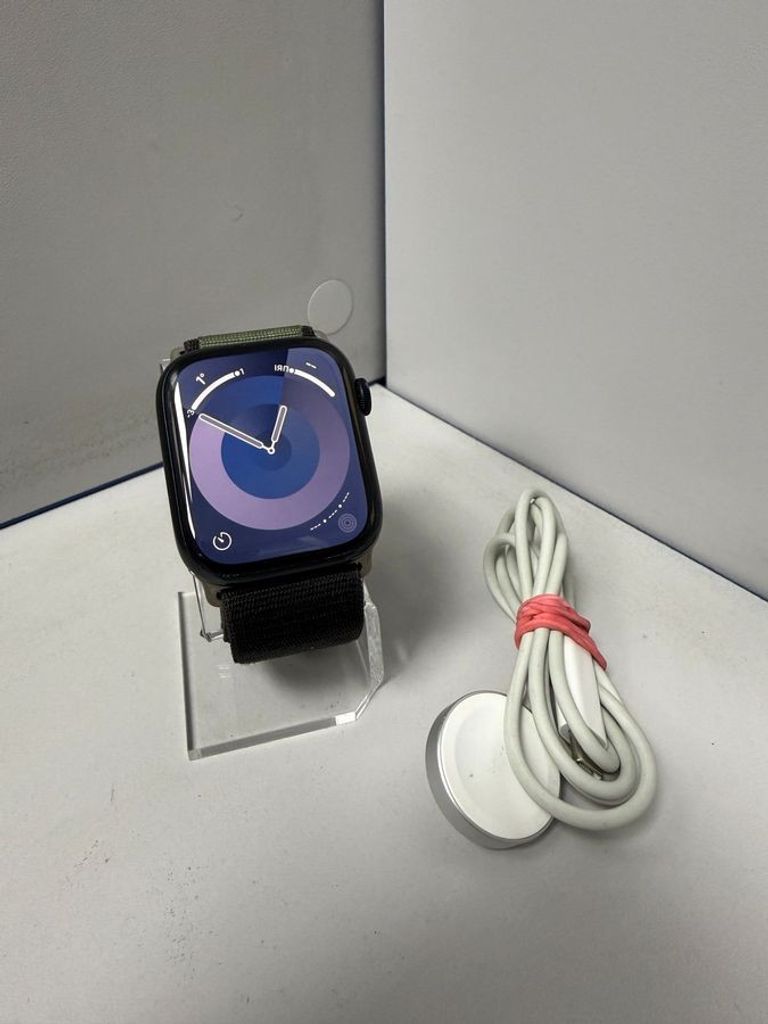 Купити Apple watch series 8 gps 45mm aluminum case Б/У