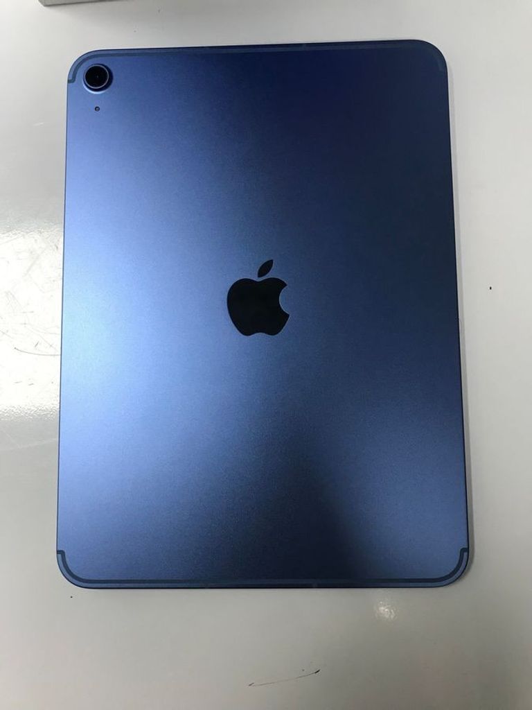 Купити Apple ipad 2025 wi-fi + cellular 128gb Б/У
