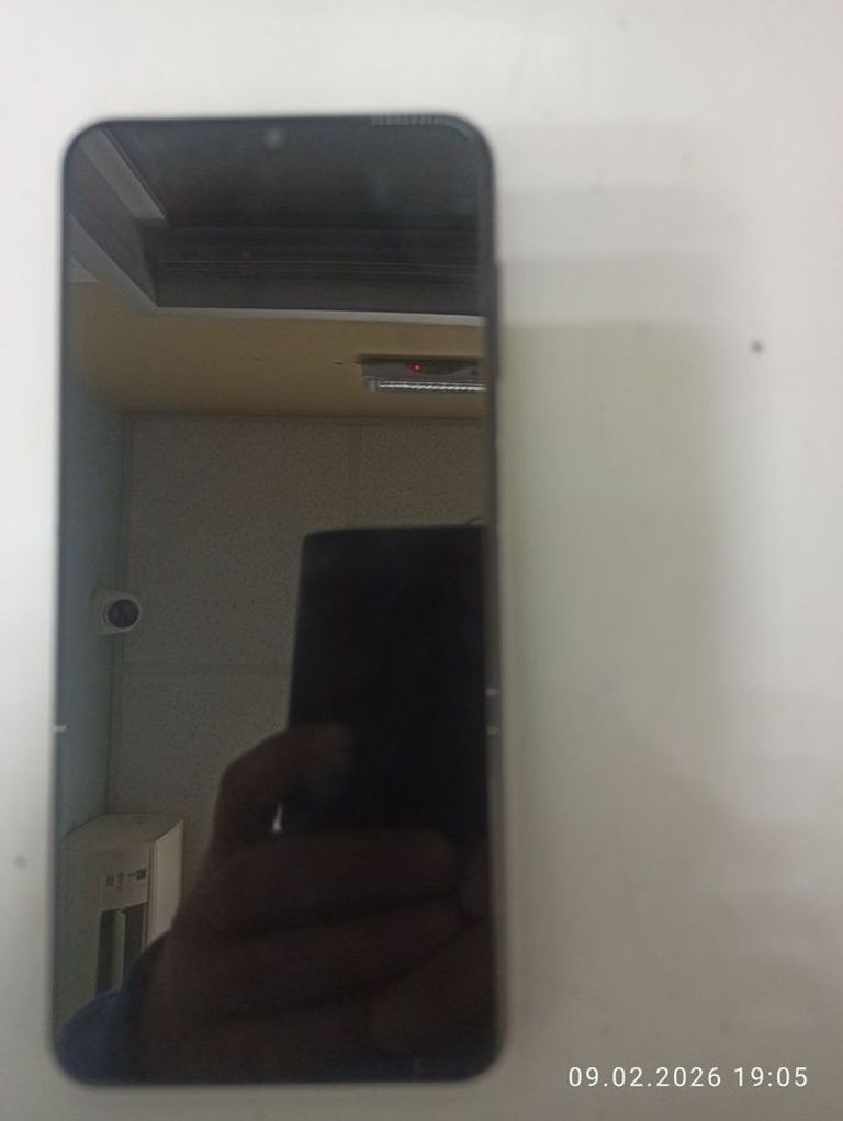 Дешево Samsung galaxy m13 sm-m135f 4/64gb з ломбарду