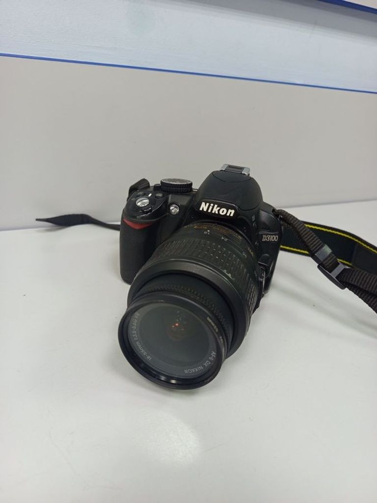 Дешиво Nikon d3100 kit / af-s nikkor 18-55mm f:3,5-5,6g vr dx с ломбарда