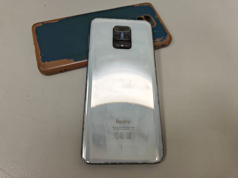 Дешиво Xiaomi redmi note 9 pro 6/64gb с ломбарда