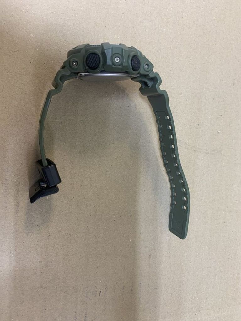 Дешиво Casio ga-700uc с ломбарда