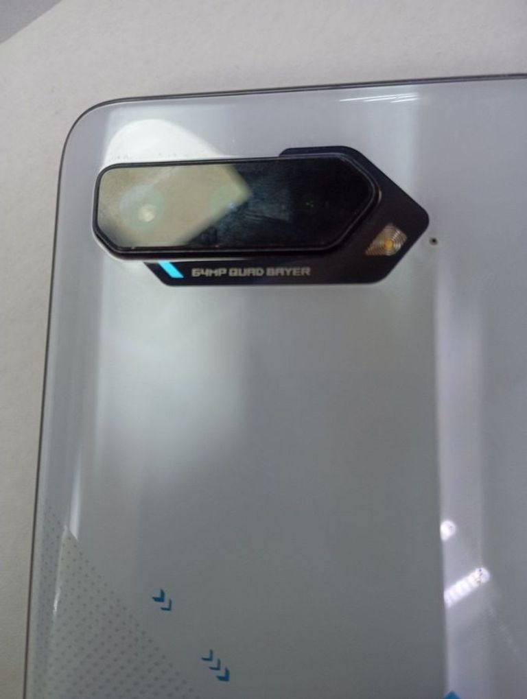 Купити Asus rog phone 5 12/128gb Б/У