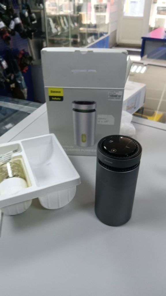 Купити Baseus deep (acjhq01 01) Б/У