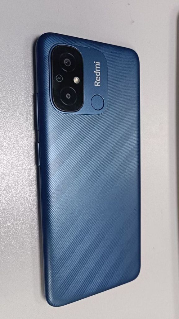 Купити Xiaomi redmi 12c 3/32gb Б/У