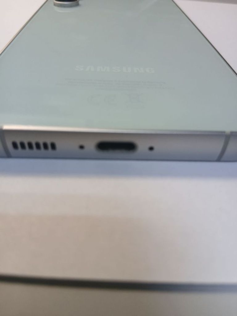 Samsung Galaxy S23 FE SM-S711B 8/256GB Purple Код:01-200909242. Зображення 6