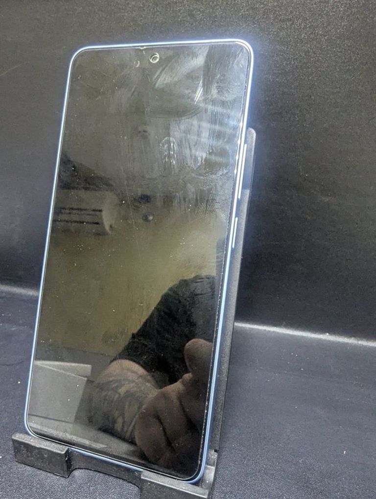 Оголошення Xiaomi redmi note 13 4g 6/128gb Б/У