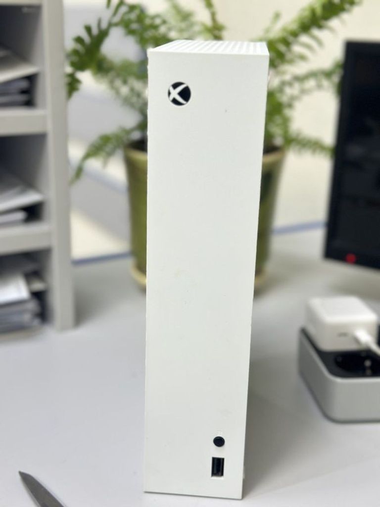 Оголошення Microsoft xbox series s 512gb Б/У