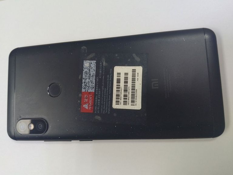 Дешево Xiaomi Redmi Note 5 3/32GB Black з ломбарду