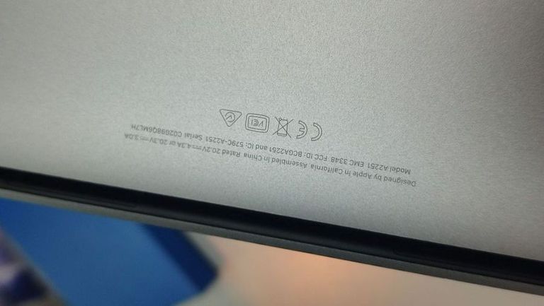 Объявление Apple macbook pro a2251 13,3"/ core i5 2,0ghz/ram16gb/ssd500gb/intel iris graphics Б/У