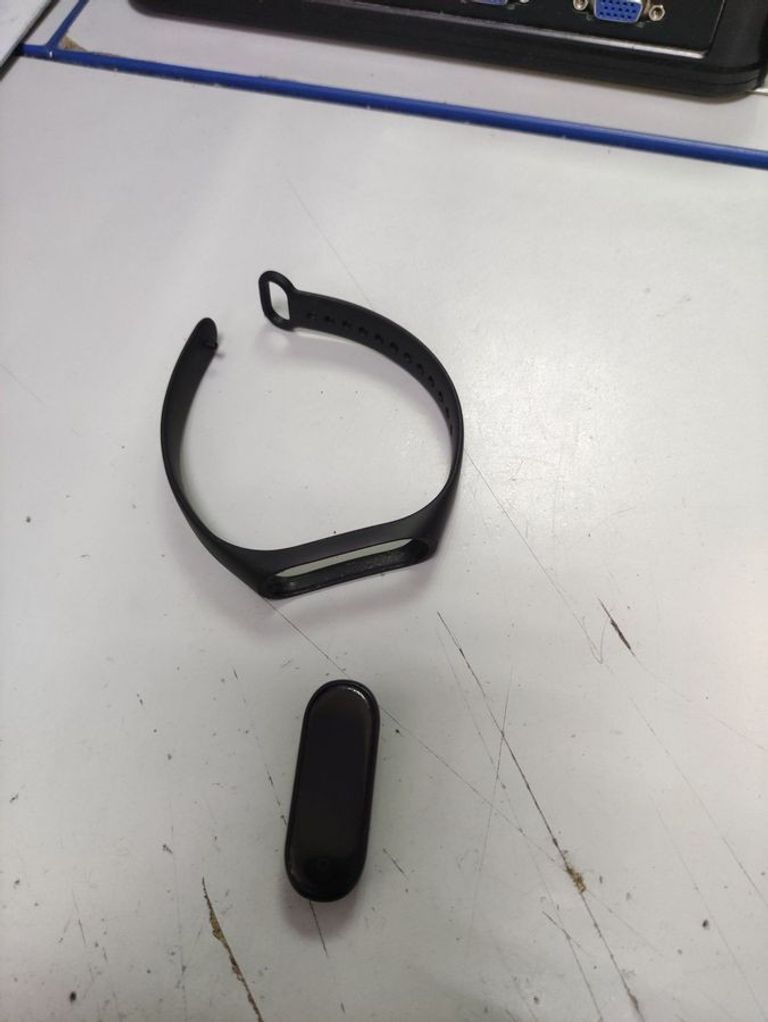 Дешиво Xiaomi Mi Smart Band 4 Black с ломбарда