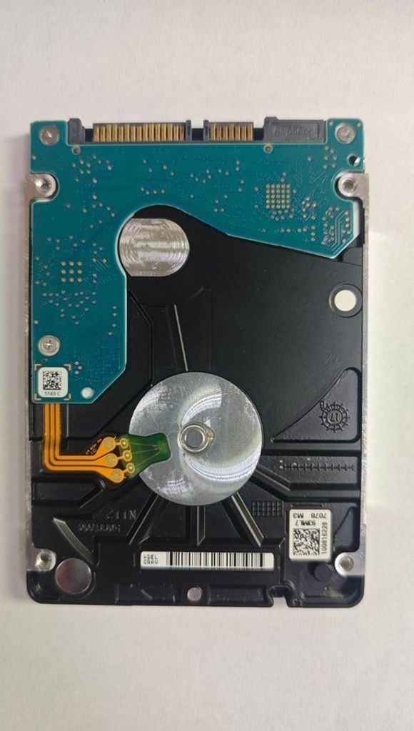 Оголошення Seagate mobile hdd 1tb st1000lm035 Б/У