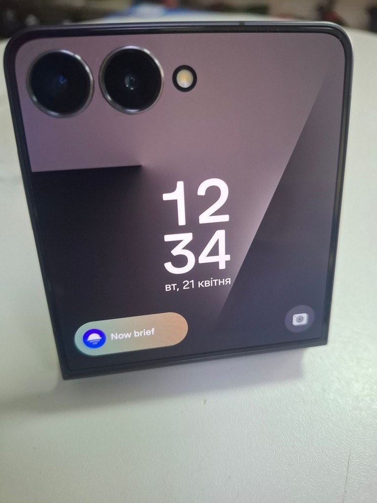 Samsung galaxy flip7 12/256gb Код:01-200925629. Изображение 6