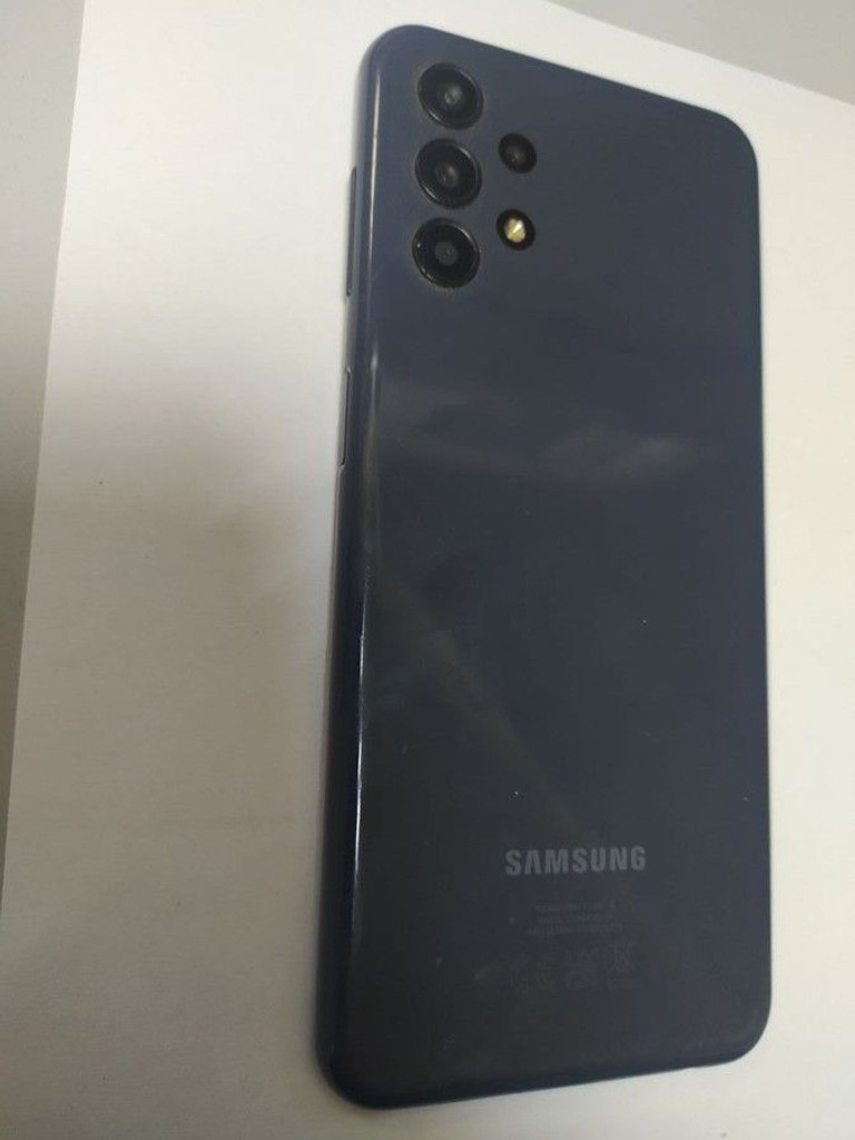 Оголошення Samsung galaxy a13 4/128gb Б/У
