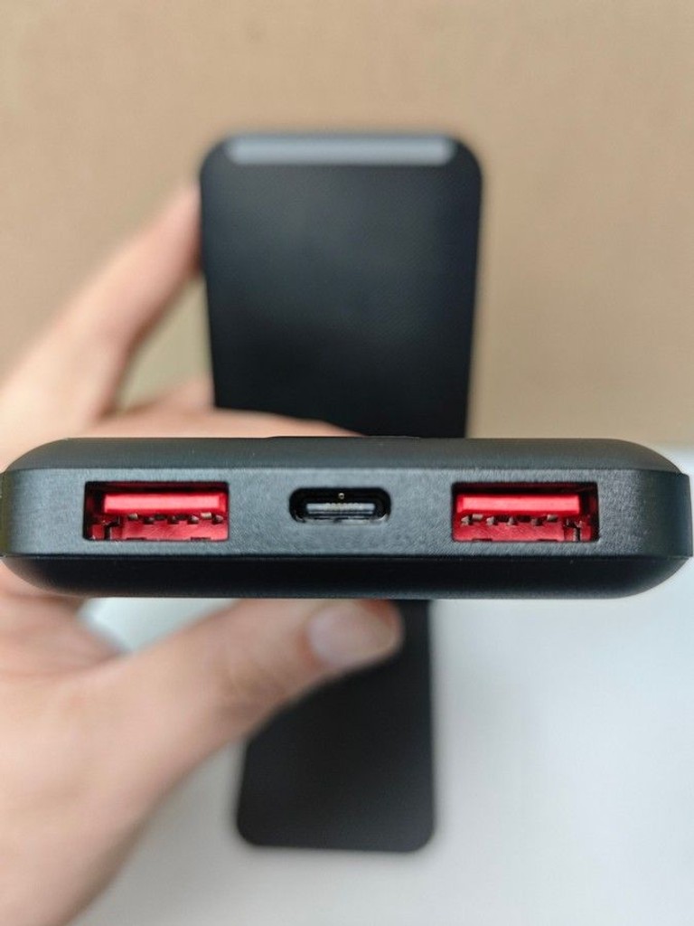 Дешево Klgo kp-43 10000mah 22.5w з ломбарду