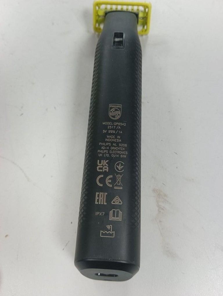 Дешиво Philips oneblade pro 360 qp6542 с ломбарда