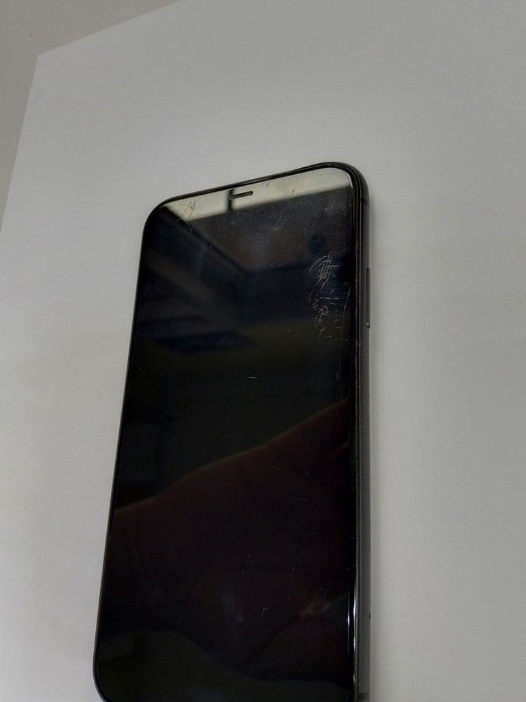 Дешево Apple iphone 11 64gb з ломбарду