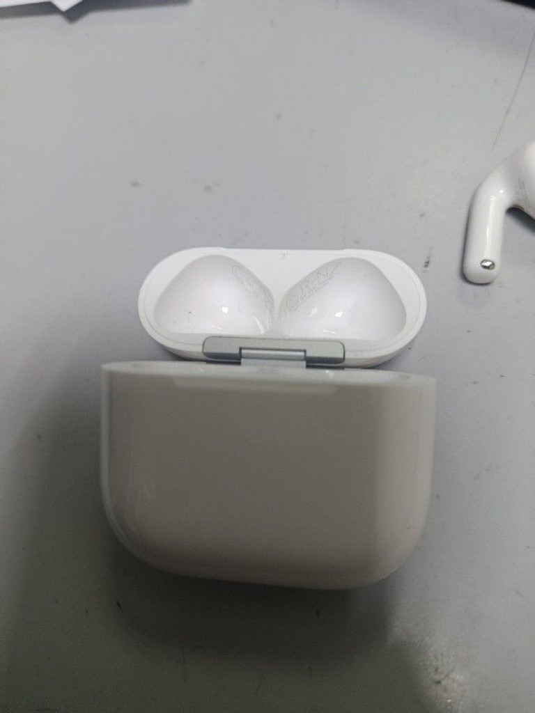 Объявление Apple airpods 4 Б/У