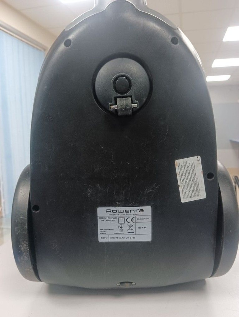 Оголошення Rowenta RO3753 Б/У