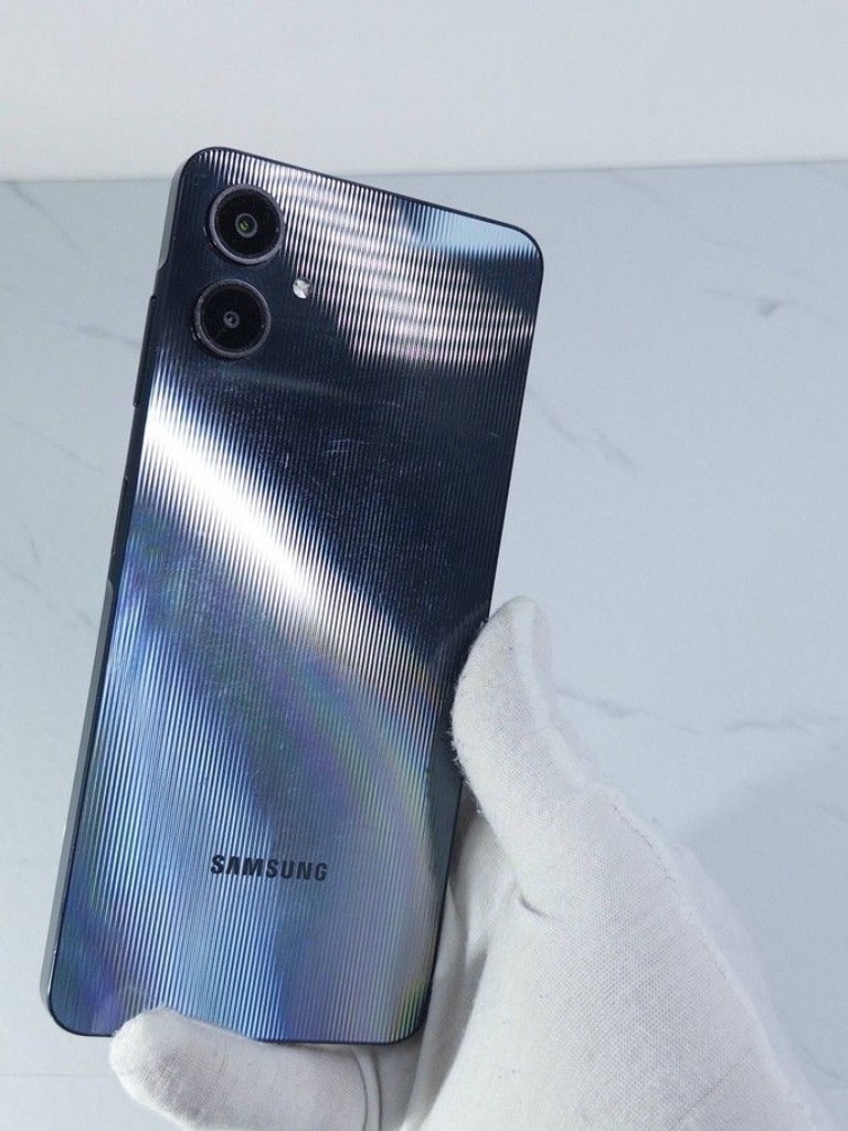 Samsung galaxy a06 4/128gb Код:01-200989759. Изображение 9