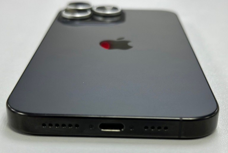 Apple iphone 16 pro max 256gb Код:01-200995944. Зображення 7
