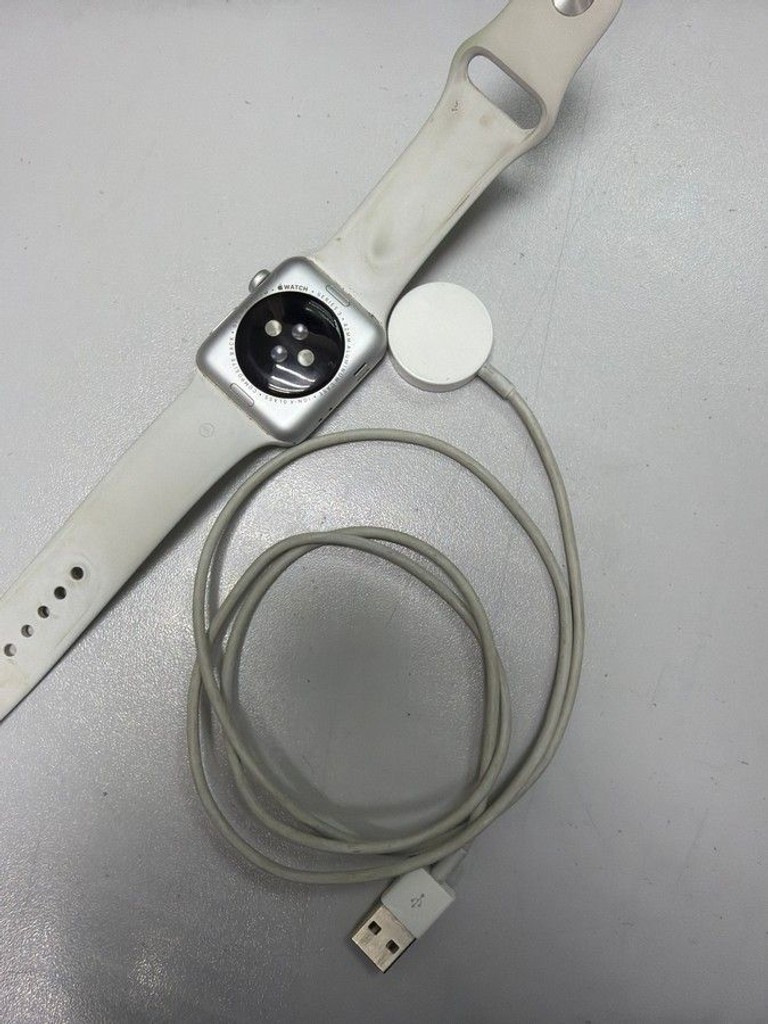 Розпродаж Apple watch series 3 gps 42mm aluminium case a1859, продавець Техноскарб