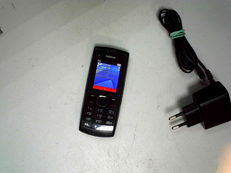 Купить Nokia x1-01 Б/У