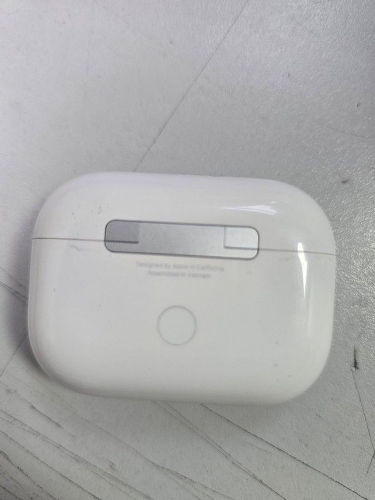 Купить Apple airpods pro 2nd generation with magsafe charging case usb-c Б/У