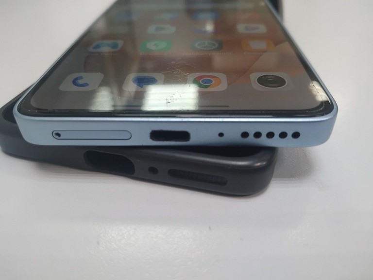 Розпродаж Xiaomi redmi note 13 4g 6/128gb, продавець Техноскарб