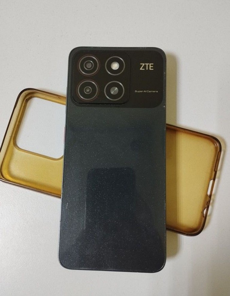 Дешиво Zte Blade A35 4/64GB Green с ломбарда