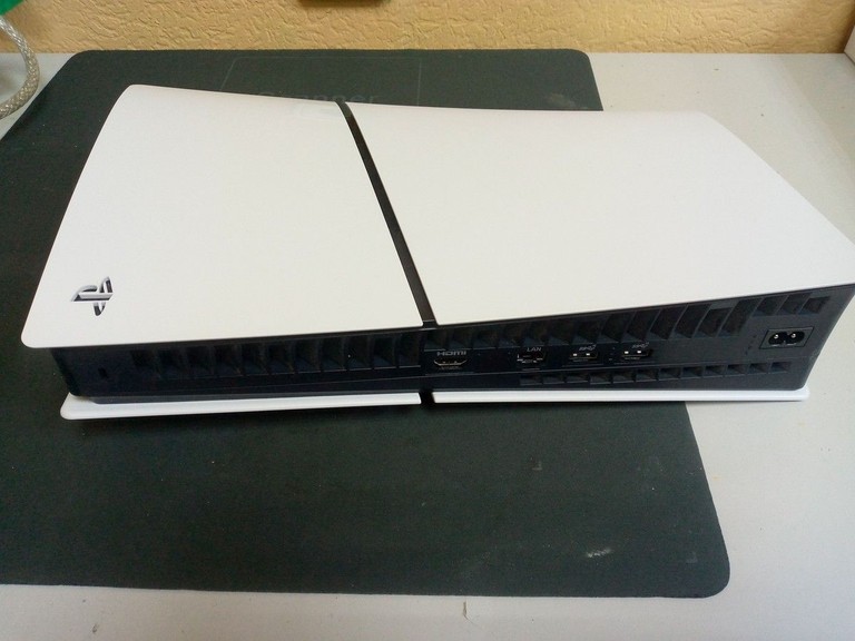 Дешево Sony PlayStation 5 Slim Digital Edition 1TB з ломбарду