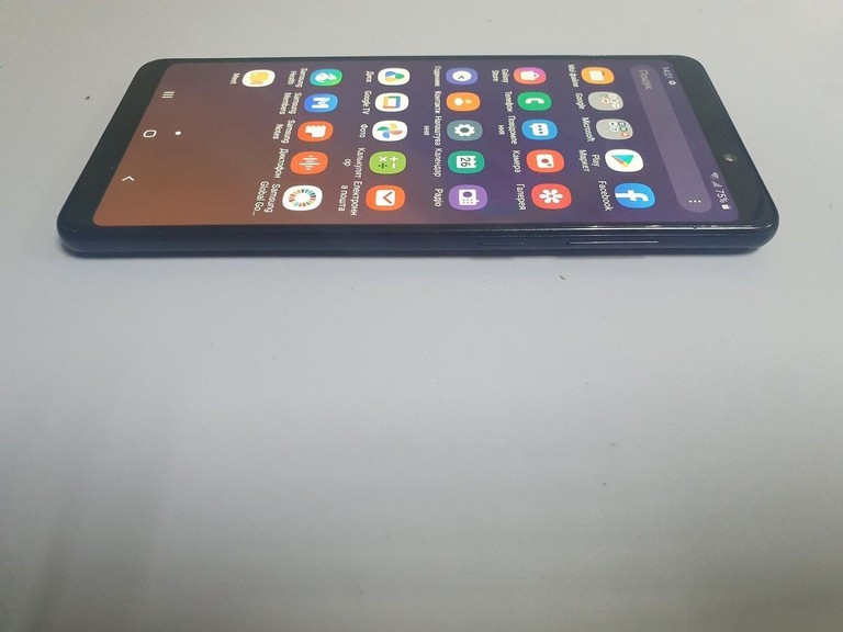 Распродажа Samsung galaxy a9 2018 6/128gb, продавец Техноскарб