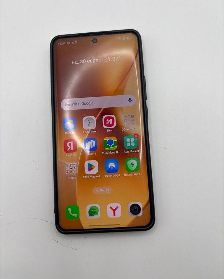 Купить Realme 15 Pro 5G 12/512GB Flowing Silver Б/У