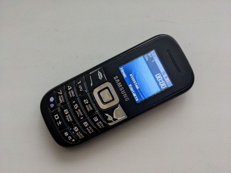 Объявление Samsung e1200 Б/У