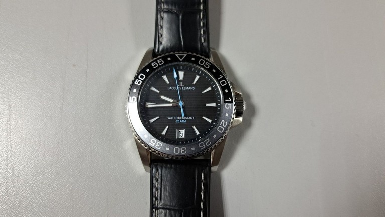 Оголошення Jacques Lemans liverpool diver 1-2205a Б/У